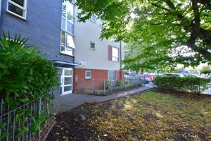 Photo 4- click for photo gallery